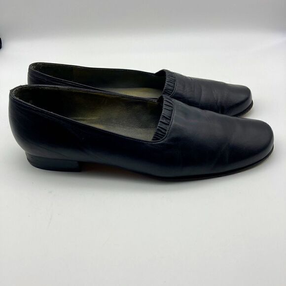 Stuart Weitzman Black Leathet Loafers Size 7,5B Made in Spain - Picture 1 of 7